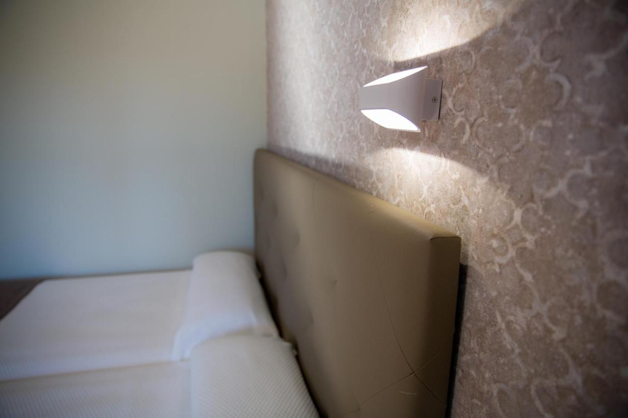 Hostal Don Joaquin อะโลรา ภายนอก รูปภาพ
